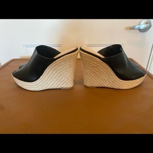 Charles David Andes Leather Wedge Leather platform mule in Black 8.5